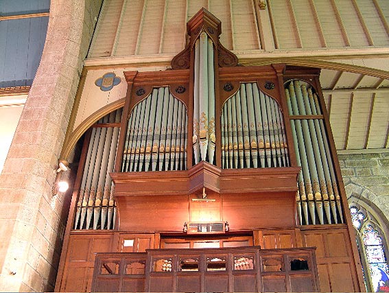 Christ Church St Laurence organ