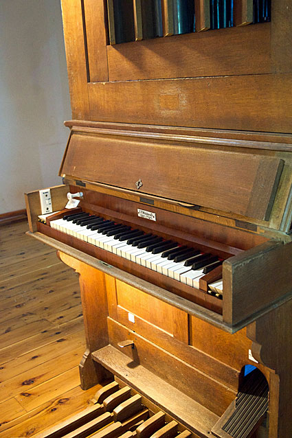 St John's Anglican Church, Corowa: console