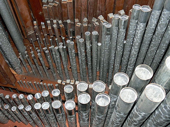 Fincham Hall, Dunkeld – internal pipework