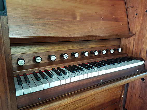 Fincham Hall, Dunkeld – console detail