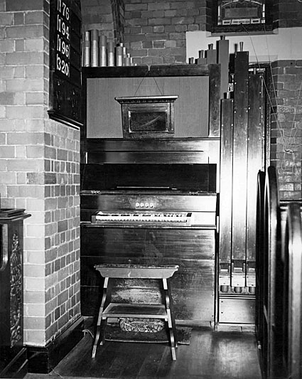 The 1918 B.B. Whitehouse & Co. organ at St Augustine's Church, Hamilton