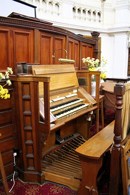 Randwick Presbyterian Church Organ