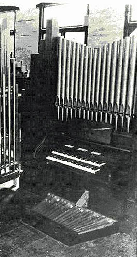 The first chapel organ on the floor of the factory at Whitehouse Bros, Red Hill, c.1941
